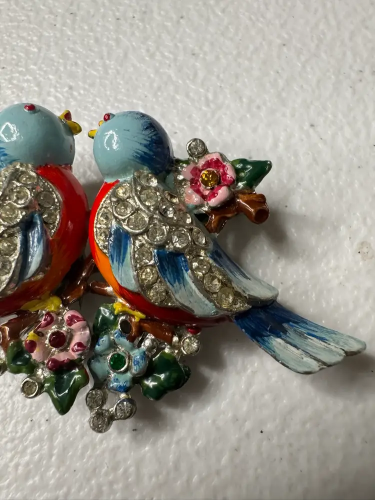 1940’s Rare Coro Duette Sterling Love Birds / Bluebirds On Flowery Branch Broach & Clips