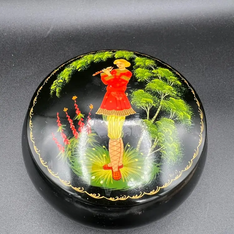 Russian Metal Hand Painted Trinket Box READ