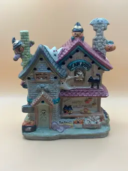Vtg Haunted Haven FULL MOON MARKET Halloween Lighted Porcelain House Village