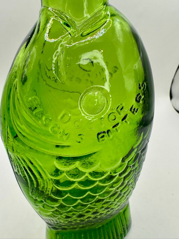 VINTAGE WHEATON GREEN GLASS BOTTLE FISH DR. FISCH'S BITTERS  NJ 7.5"