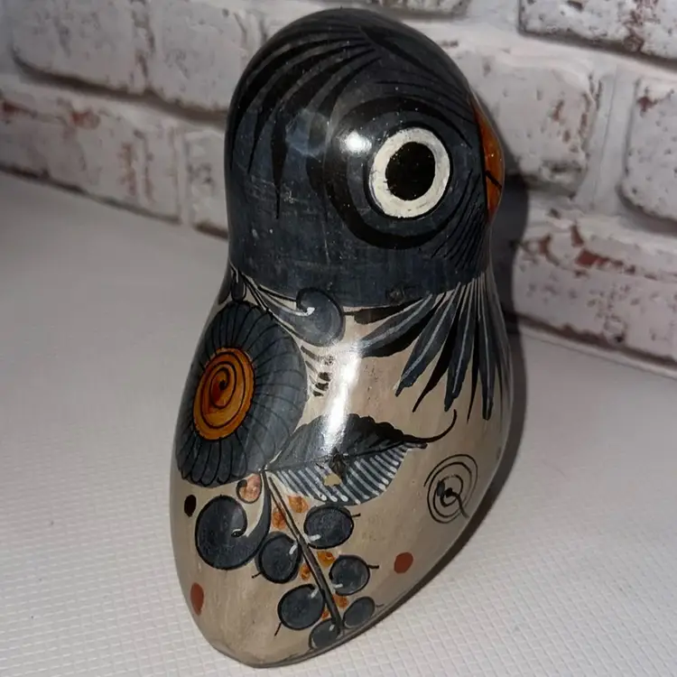 Mexico owl figure Maybe A tonla wild owl animal