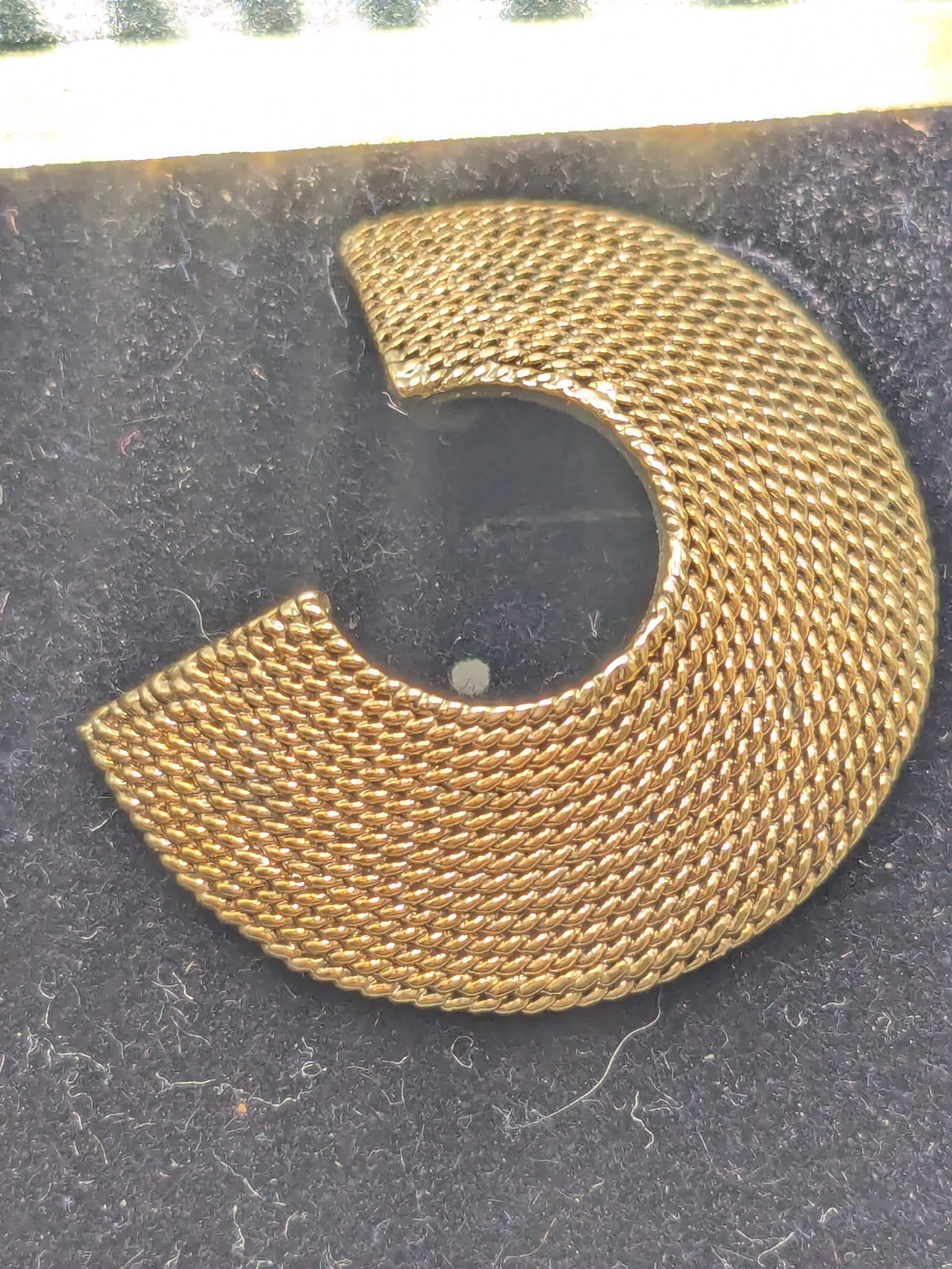 Image 4 of 10