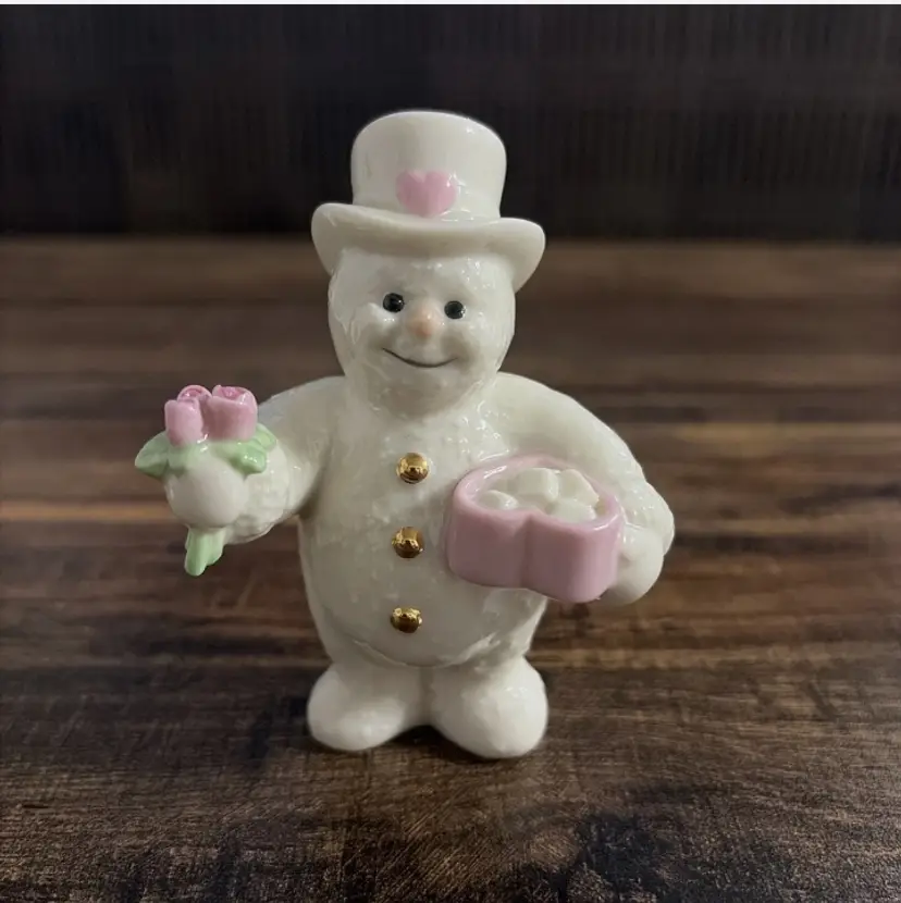 Lenox My Snowy Valentine Snowman Figurine