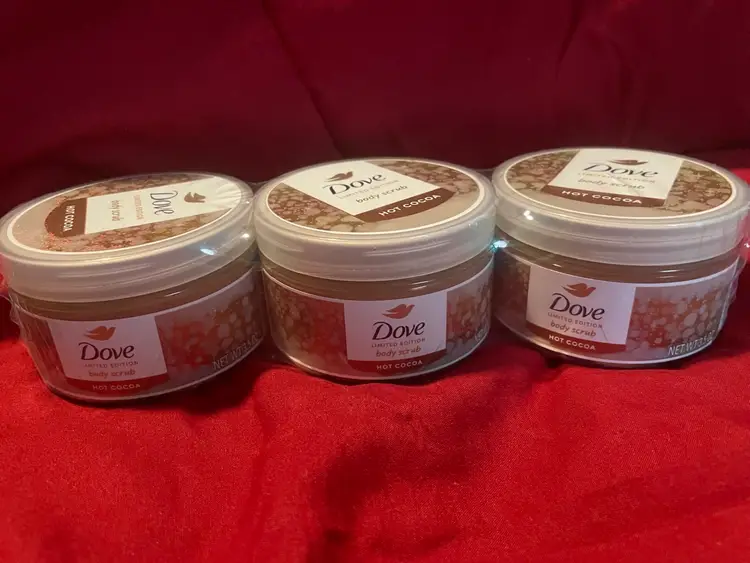 Dove Limited Edition Hot Chocolate Body Scrub 3pk