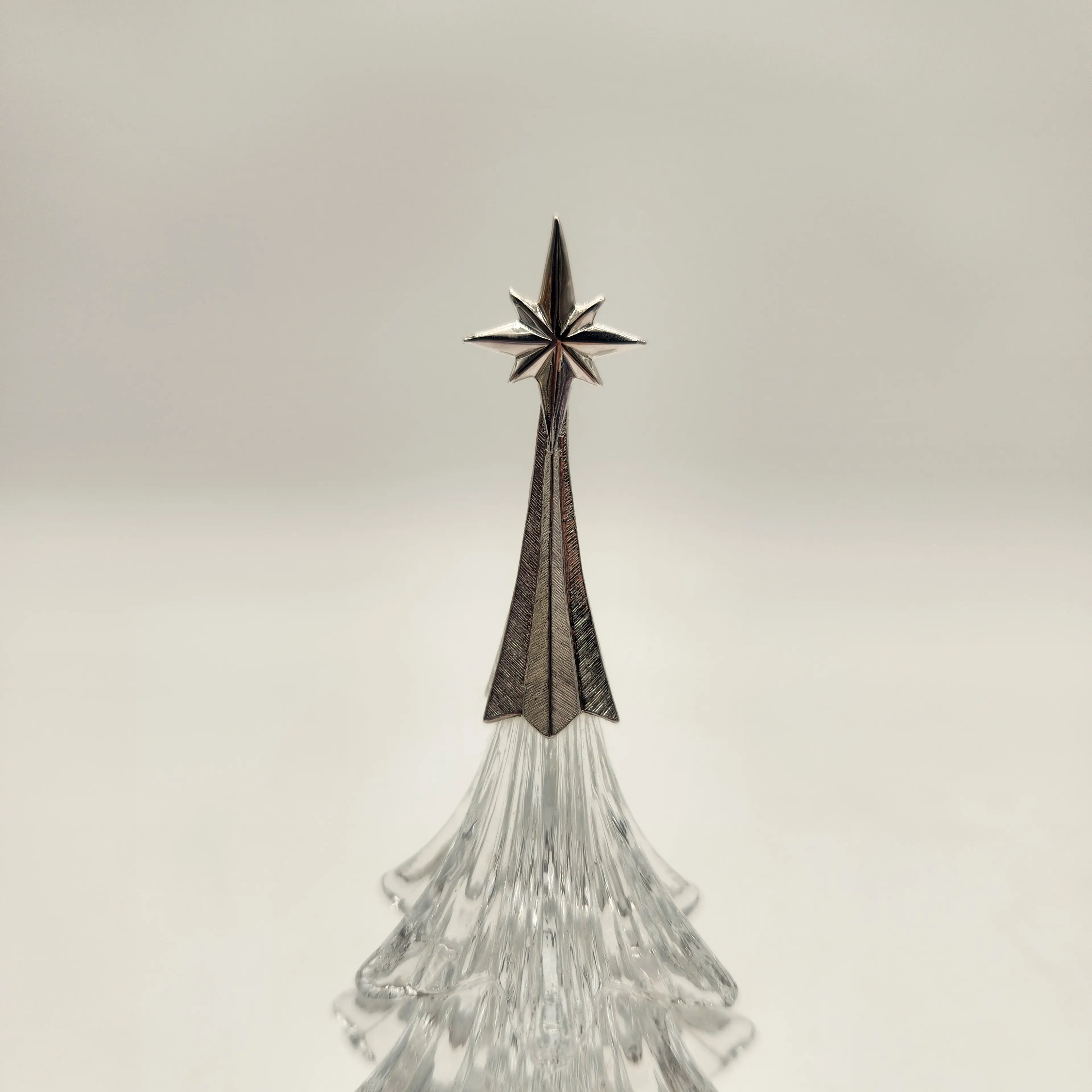 Image 4 of 8