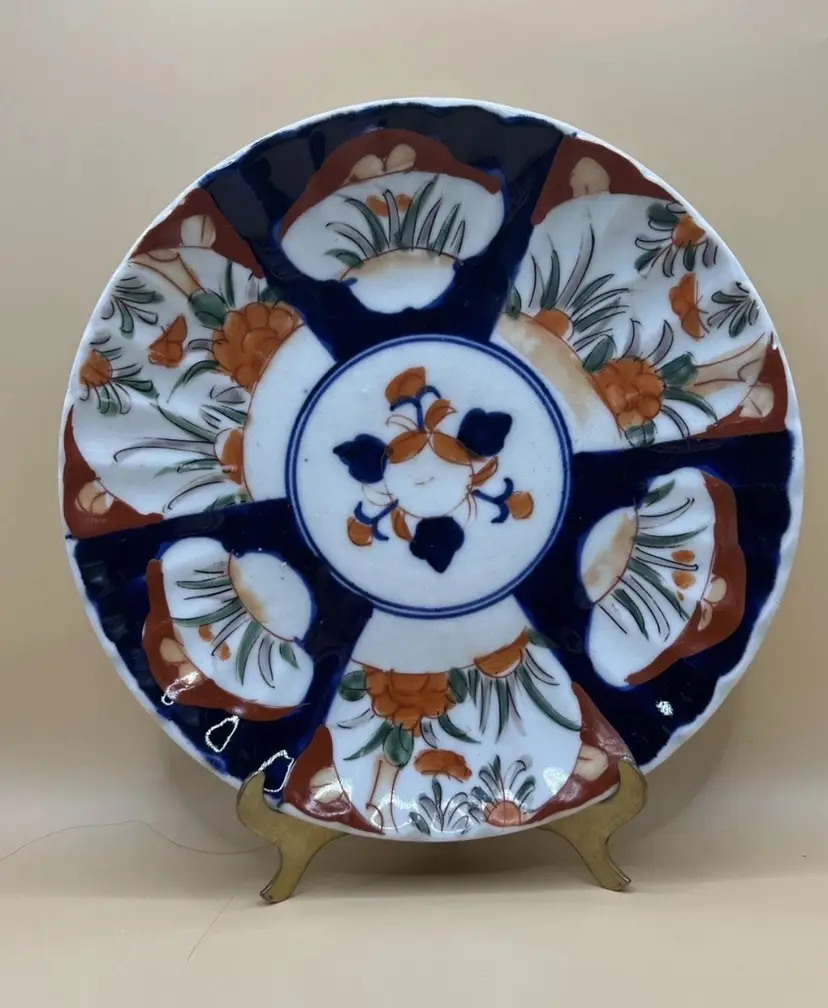 Vintage Japanese Imari Hand Painted Scalloped Floral Plate 8.5” Cobalt Blue