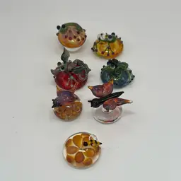 #02 - Buyers Choice - 1 Boomwire Handmade USA Art Glass Miniature Paperweight Bird, Dragon, Mushroom Lizard, Lizard Cowboy Hat, Butterfly, Bee - 2.25”