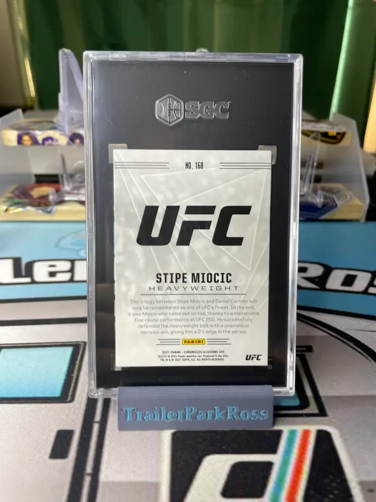 2021 Panini Chronicles Illusions Stipe Miocic /99 SGC 10