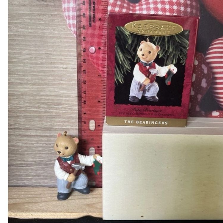 Hallmark Ornaments Papa Bearinger