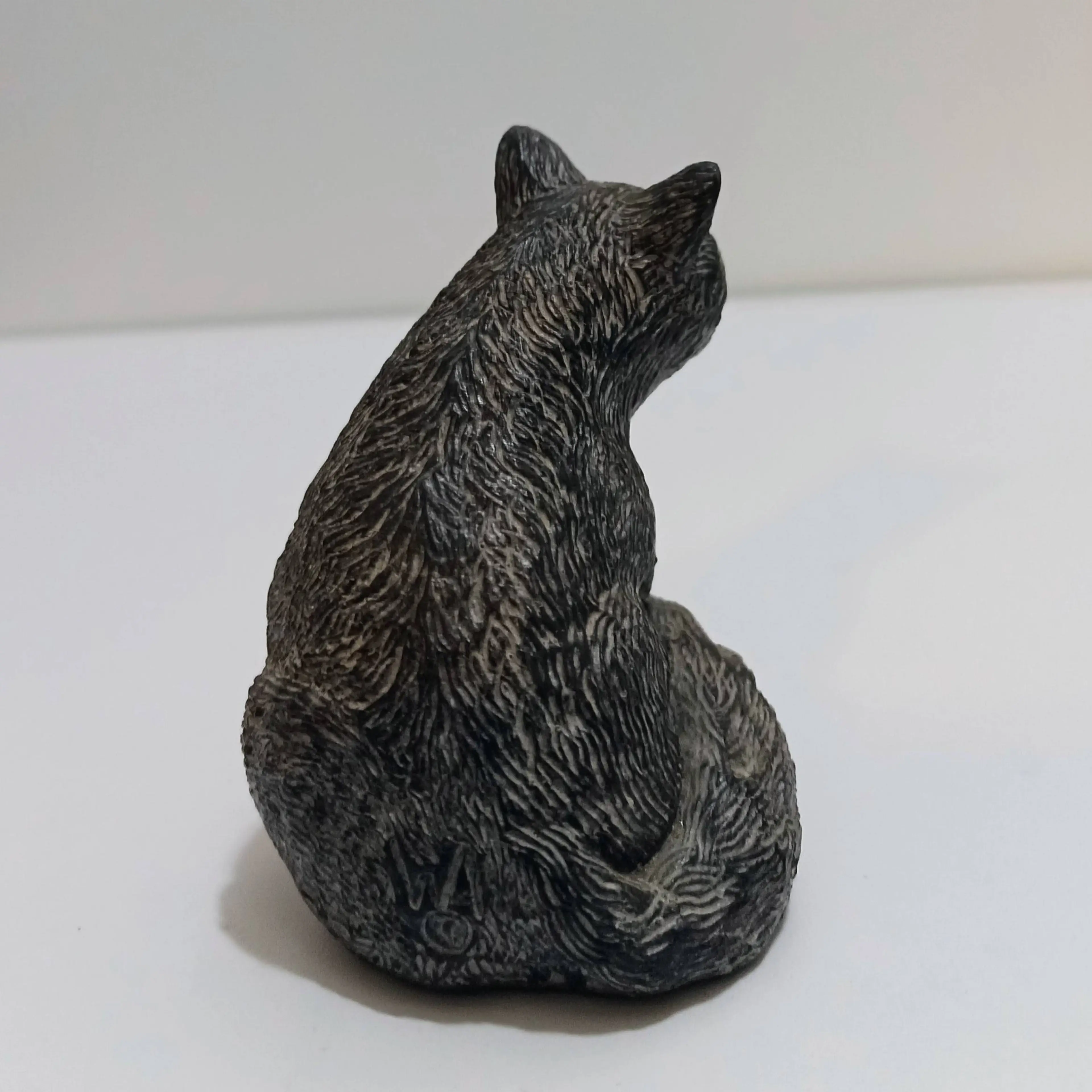 Image 3 of 5