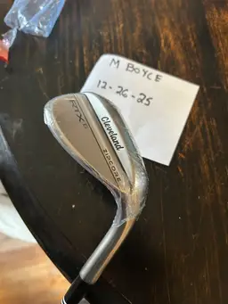 New In Plastic Cleveland RTX6 60/06 Low Bounce Wedge With Dg Spinner Shaft