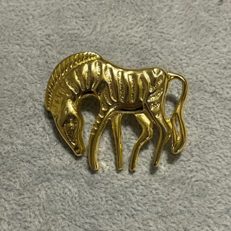 Lot Of 8 Vintage Gold Tone Zebra Brooches