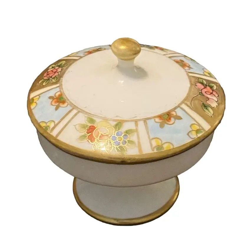 Small Vintage Nippon Covered Trinkets/ Rings Dish