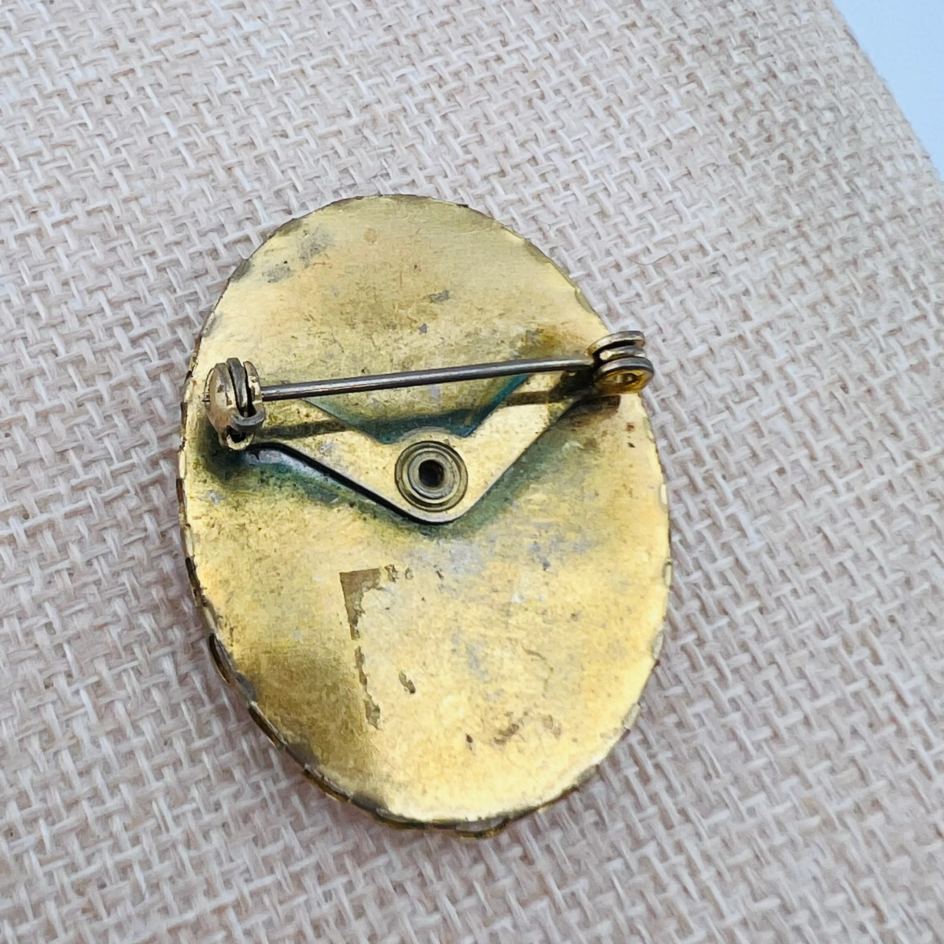 Image 2 of 2