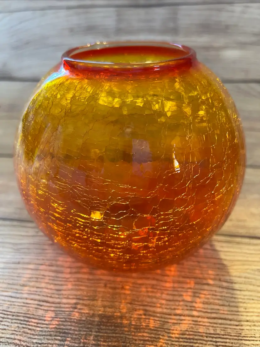Vintage Rainbow Amberina Crackle Glass Rose Bowl Vase 6" x 5 1/2" UV Reactive