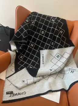 Chanel Scarf 65% Cashmere 35% Silk
