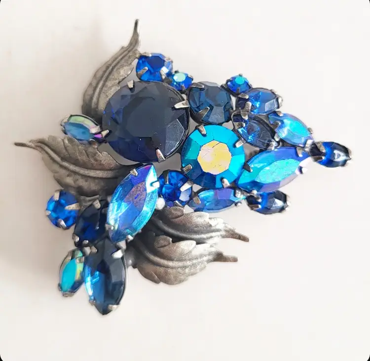 Vintage Blue Rhinestone Metal Leaf Brooch