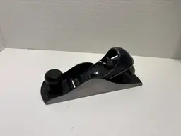 Stanley 220 block plane clean and sharp