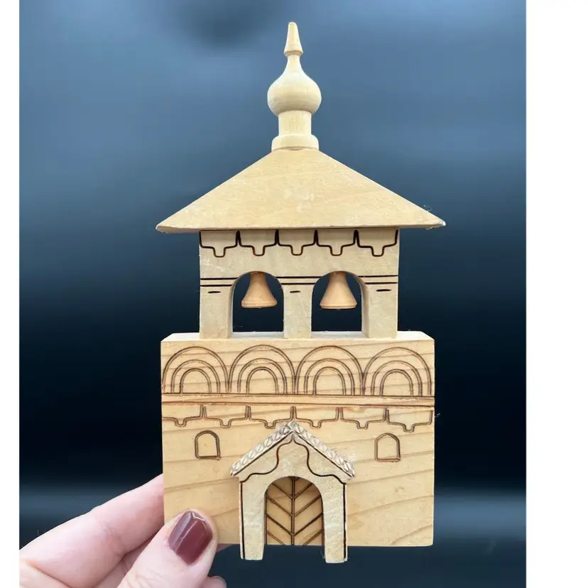 Russia 🇷🇺 Wooden Church Hand Carved 6.75” x 3.25”