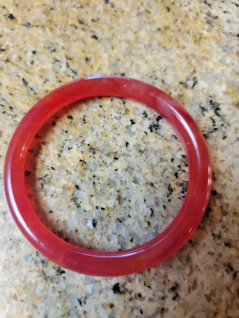 Red glass bangle