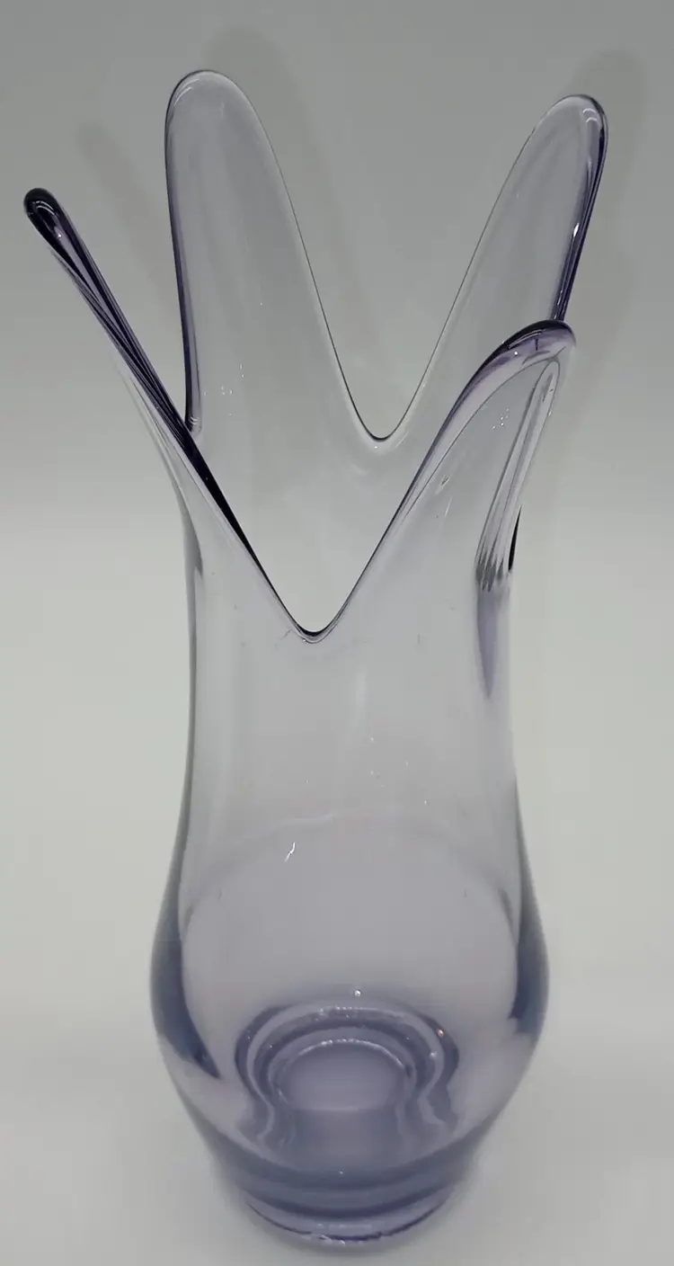 Vintage, Viking Glass,Lilac colored, Four Finger Swung Vase, Rare find.