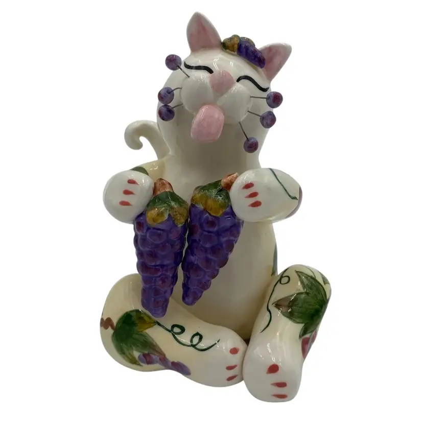 Vintage (2002) Amy Lacombe Cat: Purple Grapes with Grapevine Design, Pink Tongue