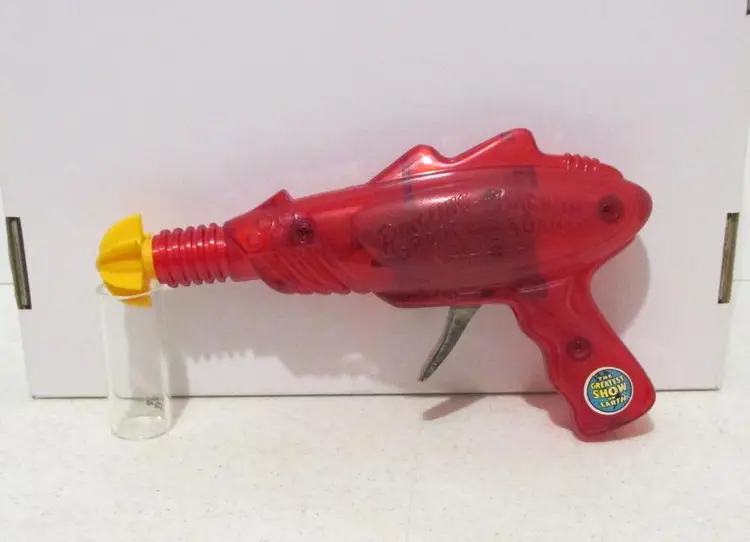 Vintage Ringling Bros Barnum & Bailey Circus Toy Friction Spark Space Ray Gun