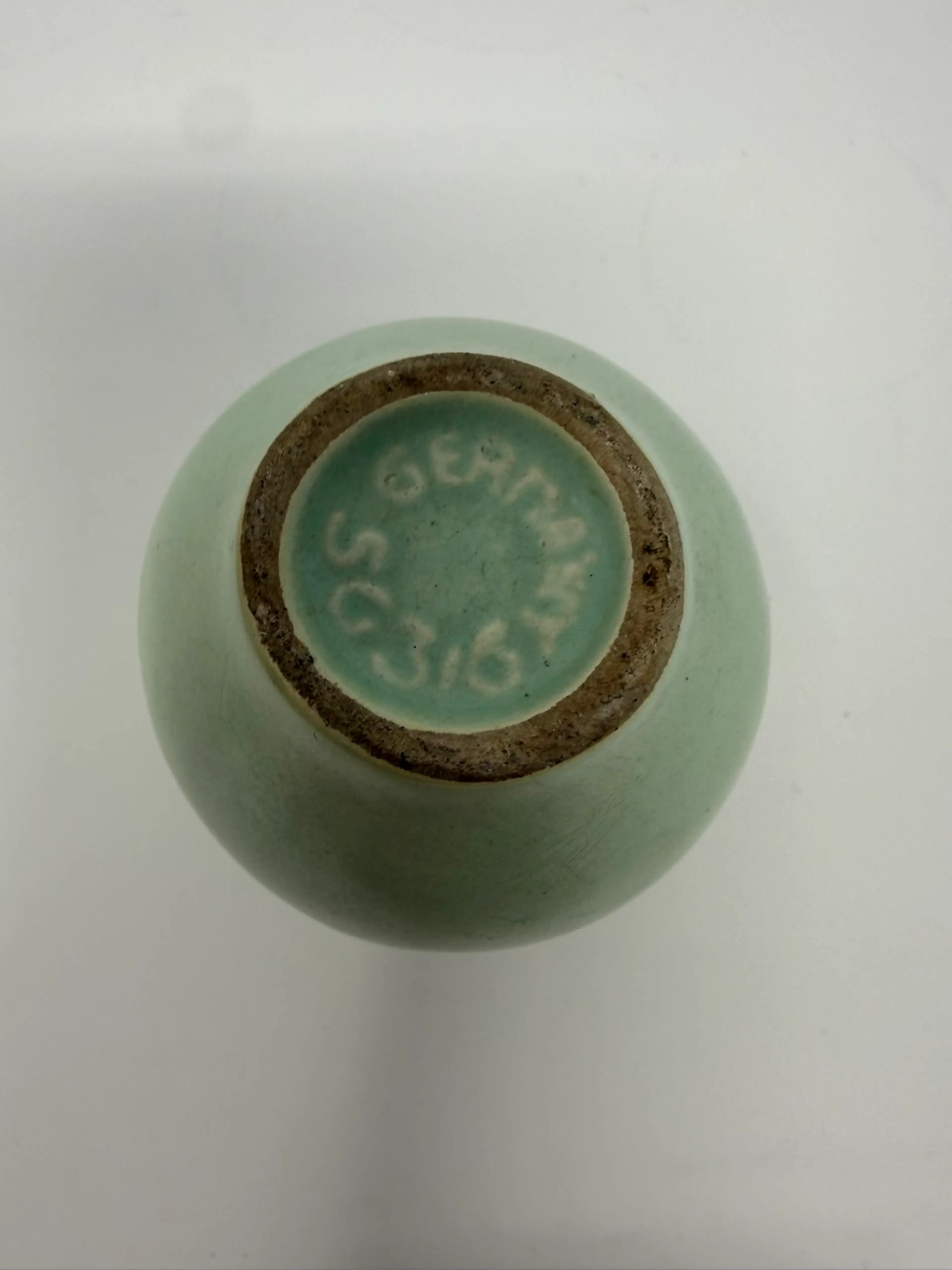 Image 4 of 4
