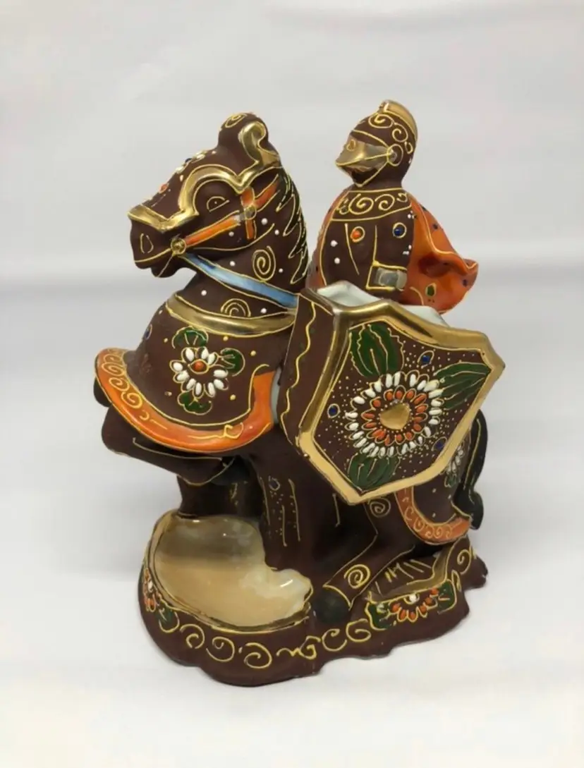 Antique Moriyama Mori-Machi Japanese Noritake Moriage Knight on Horse Ashtray