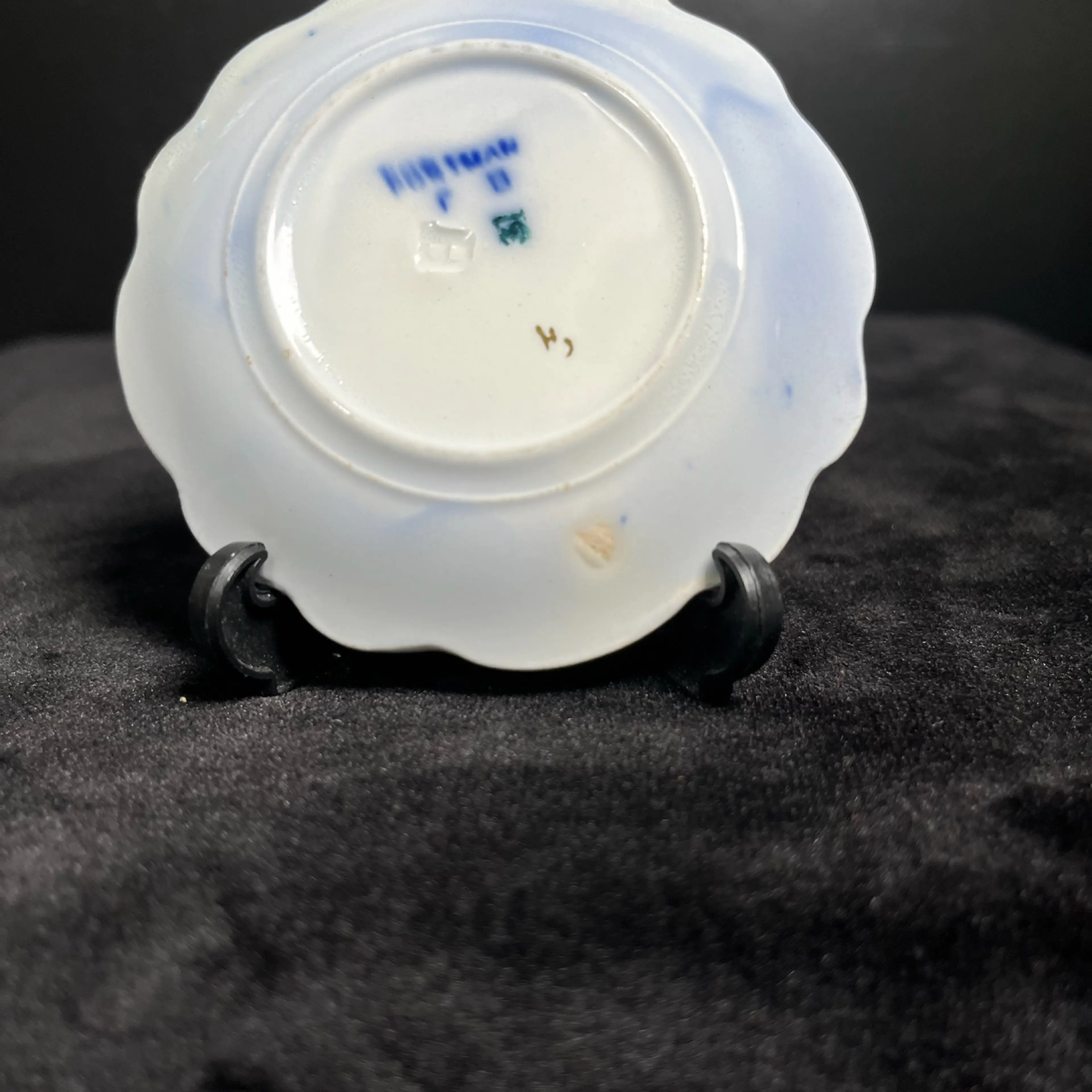 Image 4 of 5