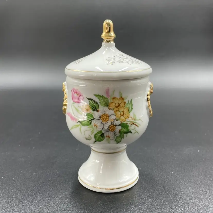 Porcelain Pedestal Dresser Trinket Jewelry Box Vintage Home Deocr