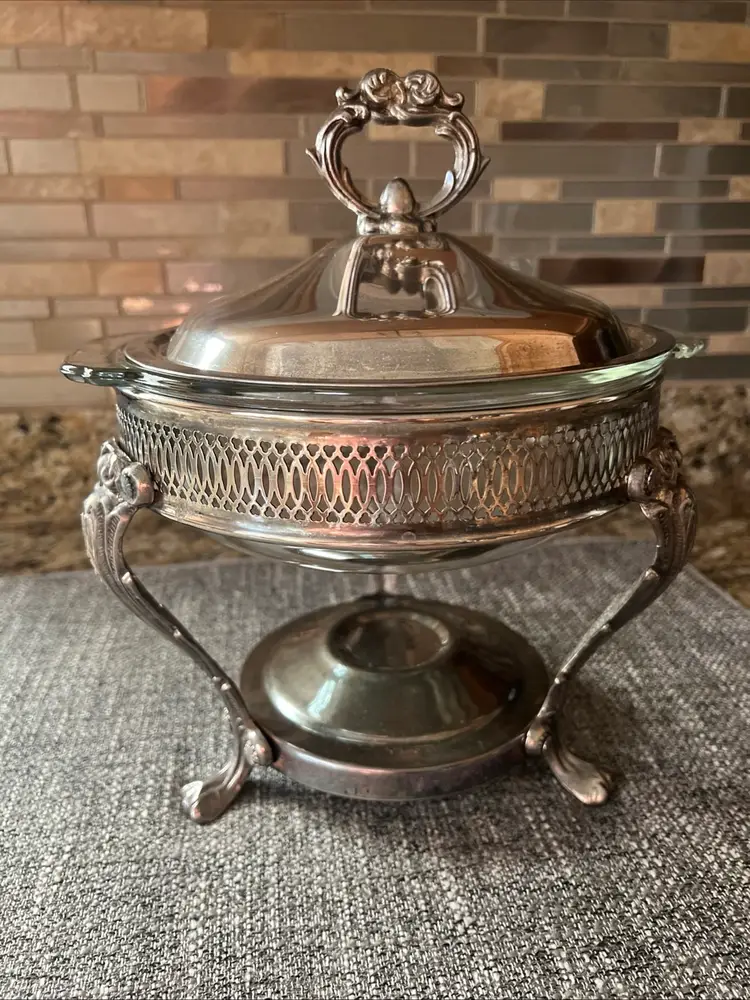 Anchor Hocking Silver
Chafing Warmer