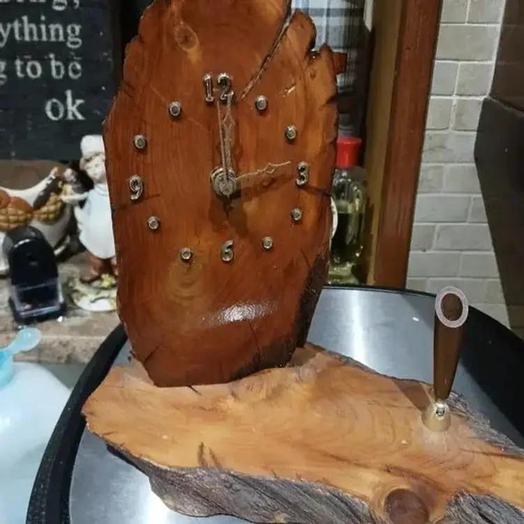 Vintage Tochigi Tokei Live Wood Styled Quartz Desk Clock And Pen Holder. Japan.