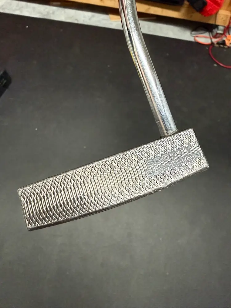 Scotty Cameron GoLo select 5