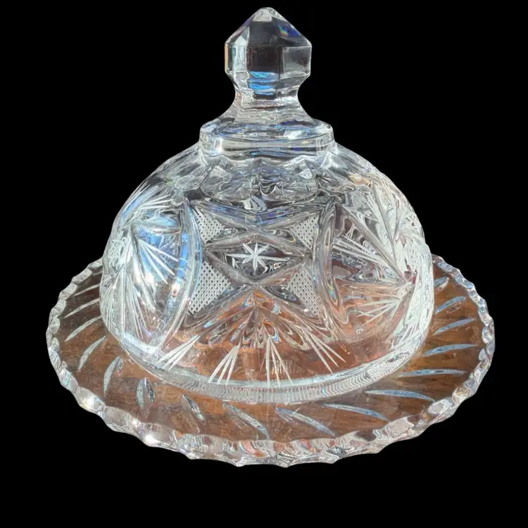 Vtg. Eleanor By American Cut Round Heavy Covered Butter/Cheese Ball Dish Ex Cond