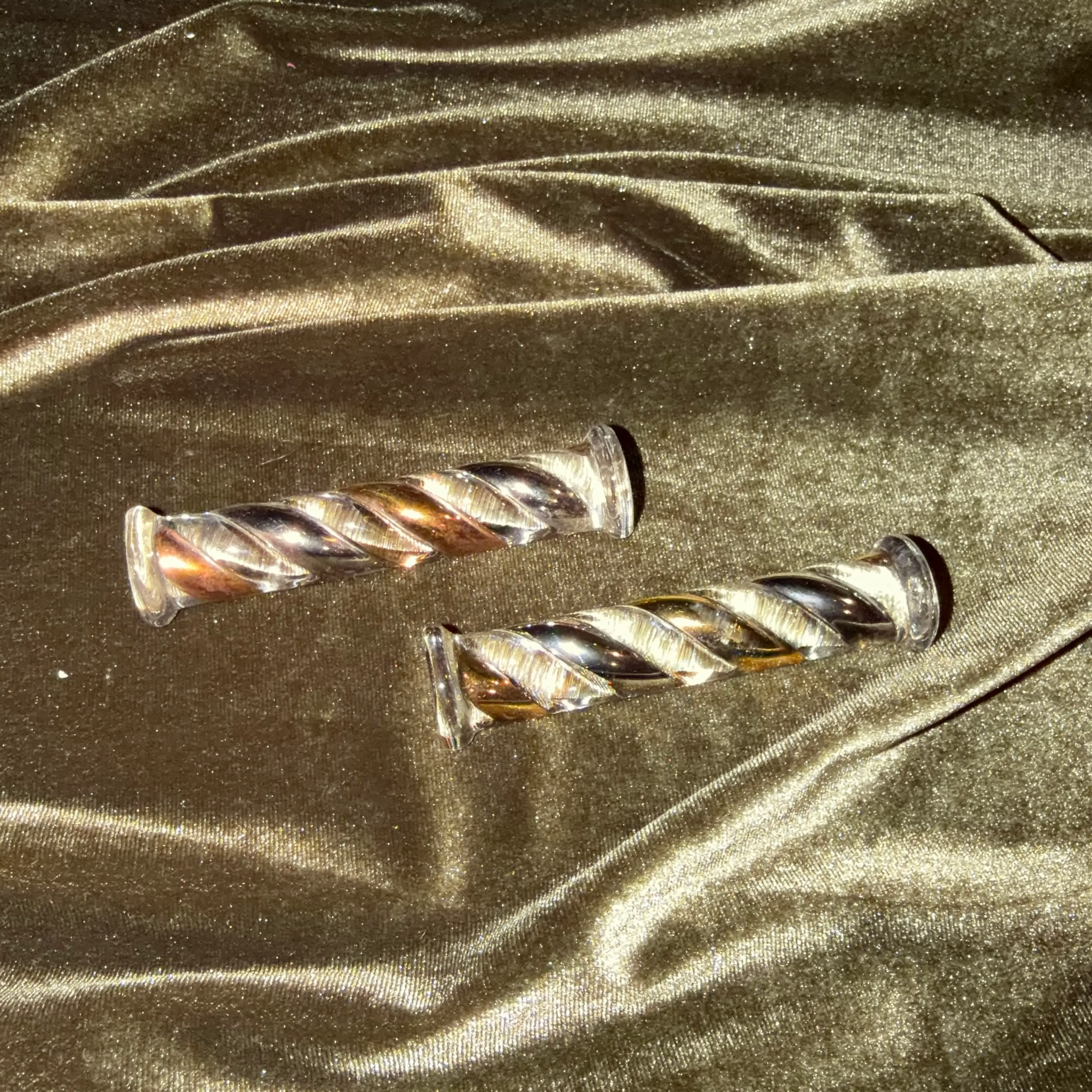 Image 2 of 9