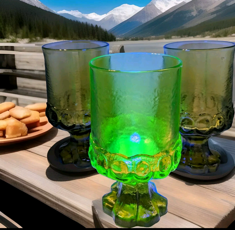 Franciscan Madeira GLOWS Set OF 3 Citron Green 6" Water Goblet