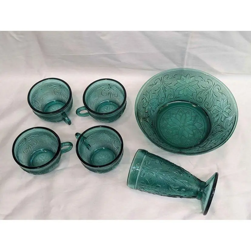 Set of 6 Indiana Tiara exclusive spruce green glass bowl, cups and footed glass