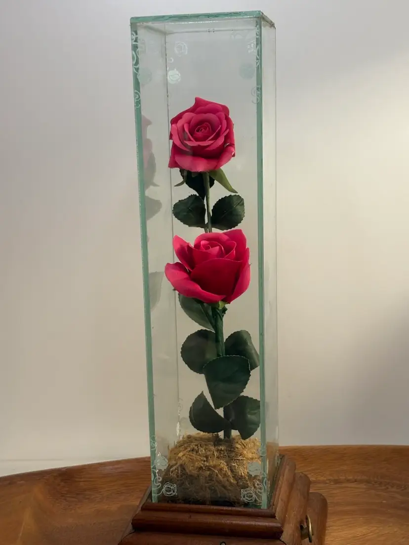 Tall Clear Music Box With Roses