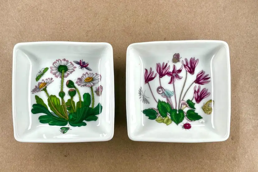 Portmeirion Botanic Garden Floral Butterfly Bee Ceramic Trinket Dish, Dipper Dish, Tea Bag Holder - Susan Williams Ellis