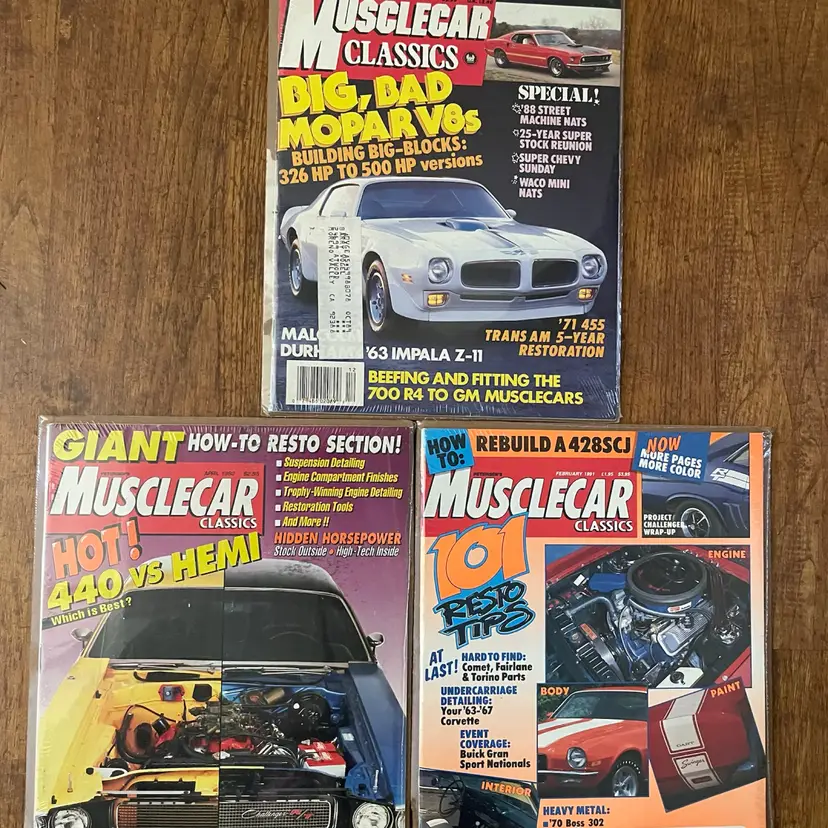 Lot Of 3 MUSCLE CAR MAGAZINES (MC001)