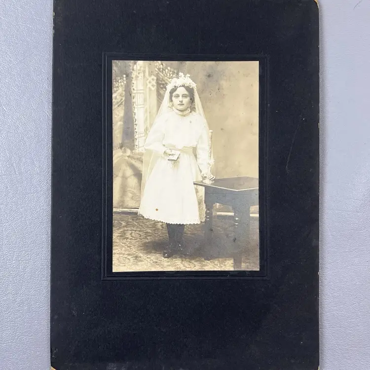 Antique Cabinet Card Photo Young Girl Holy Communion Rosary Bible Candle Dress