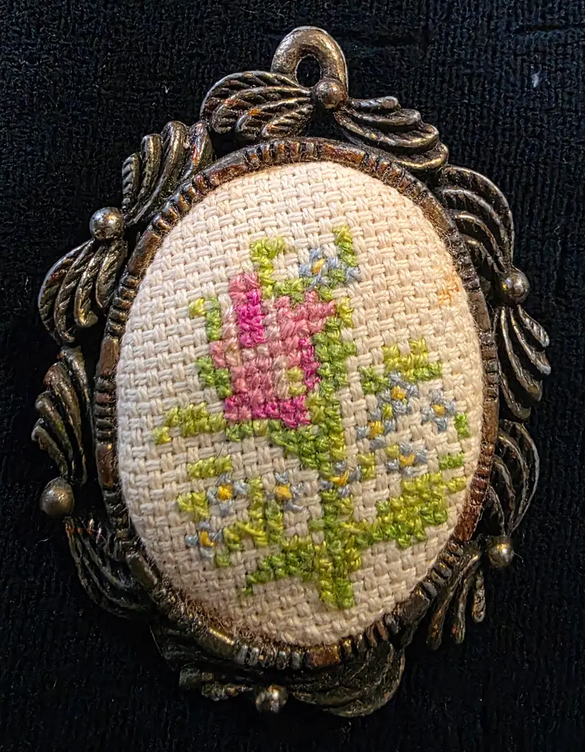 Vintage Creative Circle Petit Point Needlepoint Flower Brooch and Pendant, Featuring a Pink Rose Bud in a Bronze-tone Filigree Frame