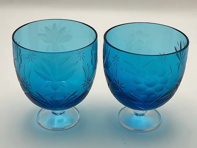 Beautiful, Vintage, Matching Etched Turquoise Glasses with Short, Clear Stems!
