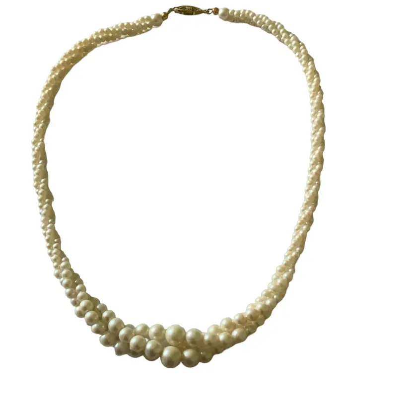 Vintage Designer Graduated Twisted Faux Pearl Three Strand Costume Jewelry Necklace 