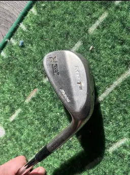Mizuno MP-T11 52 Wedge Quad Cut Grooves DG Spinner Shaft Right Handed