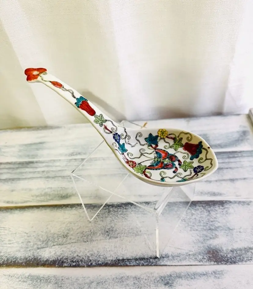 Antique Jingdezhen Chinese Porcelain Serving Spoon Early 1880's (Not a Contemporary Piece)