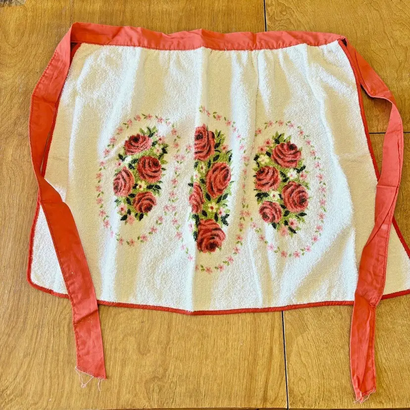 Vintage Dish Towel Tea Towel Cotton Printed Red Roses Half Apron Red Ties 18"x17"