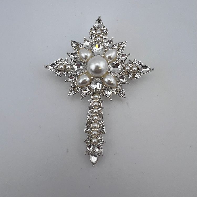 Gorgeous Vintage Napier Cross Rhinestone And Faux Pearl Brooch 3.25” FF