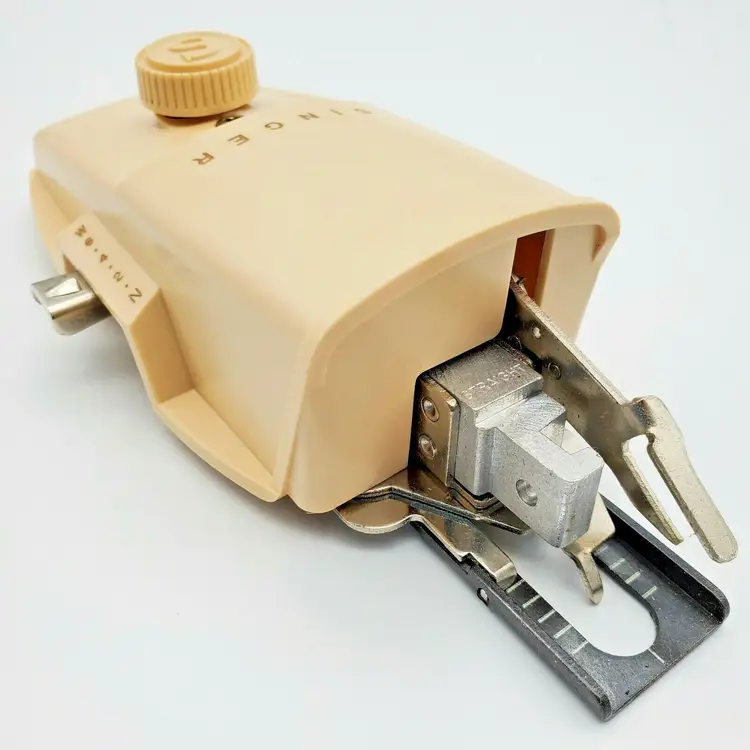 Singer Attachment Buttonholer Templates 489500 489510 Vintage Original Box EUC